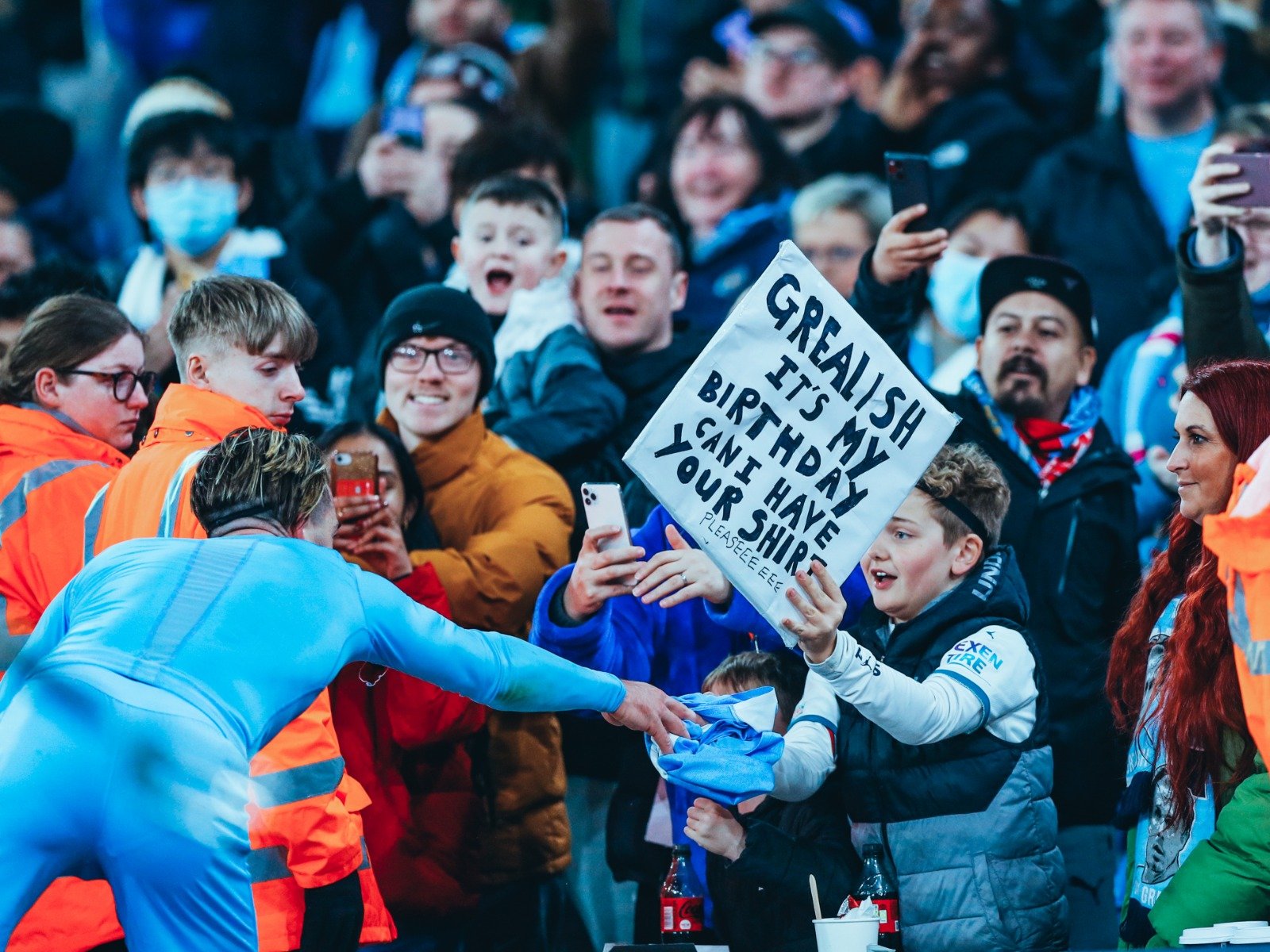 门与巴塞罗 门与巴塞罗